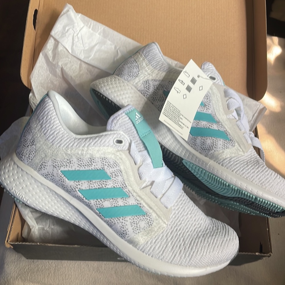 Adidas Edge Lux 4 Primeblue white blue spirit grey size 6.5 NIB